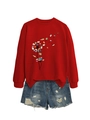 Sweat rouge imprimé pissenlit livre et short en jean bleu déchiré sur fond blanc pur - S / Rouge