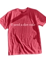Dettaglio ravvicinato della maglietta rossa melange con slogan bianco I need a diet coke - S / Rosso (Font Bianco)