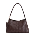 Sac à bandoulière hobo en cuir tressé marron foncé au design minimaliste - Marron