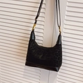 Borsa a spalla nera leopardata con logo a rilievo e fibbie metalliche dorate - Nero