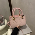Borsa tote rosa con motivi a stella argentati, manici intrecciati e finiture dorate - Rosa