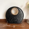 Sac à main rond noir à motif crocodile avec poignée dorée et fine bandoulière chaîne - Noir
