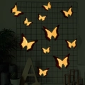 11er Set leuchtende 3D Schmetterlinge Wanddeko mit warmem LED Licht für das Wohnzimmer - Rot (ZSH015)
