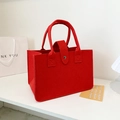 Minimalist red felt tote bag with reinforced handles and silver metal snap closure - Red