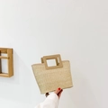 Borsa tote in paglia alla moda con manici quadrati e sottile trama intrecciata beige naturale - Cachi