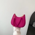 Minimalist rose pink crocodile embossed faux leather underarm bag with gold metal chain - Rose Red