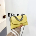 Small envelope bag in bright yellow croc-embossed faux leather with thick silver chains - Yellow