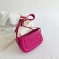 Magenta minimalist faux leather shoulder bag with adjustable strap and logo print - Rose Red