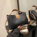 Borsa a spalla da donna in pelle PU effetto coccodrillo bicolore nero e marrone con tracolla - Nero
