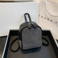 Mini sac à dos noir pour femme en cuir avec strass argentés et bretelles réglables - Gris