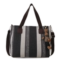 Borsa tote a righe bianche e nere con manici marroni e grazioso ciondolo a coniglio - Stile senza Charm / Nero