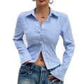 Damen Slim Fit Langarmhemd mit blau-weißen vertikalen Streifen und kurzem Bauchfrei-Saum - S / Blau-weiß gestreift