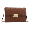 Gewatteerde crossbodytas in donkerbruin met gouden ketting en sluiting - Bruin