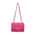 Borsa a tracolla trapuntata rosa con motivo a chevron e tracolla a catena dorata - Rosa Rosso