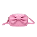 Bolso bandolera rosa con patrones acolchados y un lazo decorativo grande en el frente - Rosa