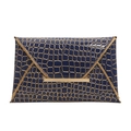 Bolso de mano tipo sobre azul marino efecto cocodrilo con detalle metálico dorado - Azul