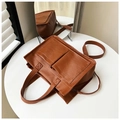 Borsa tote vintage marrone con trama a grana di litchi e due tasche anteriori - Marrone Giallastro