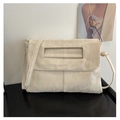 Bolso bandolera chic de cuero PU crema con textura plisada y detalles dorados - Blanco
