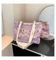 Patterned tote bag in purple and pink waves with elegant pearl strap detail - Pink