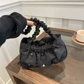 Dunkelgraue Denim-Cloud-Tasche mit bunten Perlen und modischem Scrunchie-Griff-Design - Schwarz