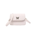 Elegante bolso bandolera de cuero crema con cierre de mariposa plateado y diseño acolchado - Blanco