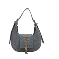 Bolso hobo creciente gris con logo metálico dorado y detalle de flecos de cadena - Azul claro