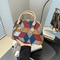Bolso de mano multicolor con diseño de bloques y correa de hombro ajustable beige - Caqui