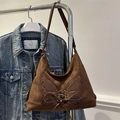 Retro dunkelbraune Wildleder Hobo-Tasche mit Schmetterling und feinem Schultergurt - Braun
