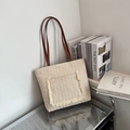 Bolso tote de paja trenzada crema con correas de cuero marrón y detalle de flecos - Estilo 1 / Blanco Roto