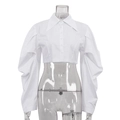 Franse witte korte blouse met pofmouwen en puntkraag voor damesmode - S / Wit