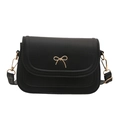Bolso bandolera cuadrado negro minimalista con lazo dorado y correa desmontable - Negro