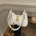 Bolso de hombro blanco con asa de nudo y hebilla dorada de diseño retro minimalista - Blanco