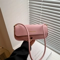 Sac baguette en similicuir rose avec lettrage doré et bandoulière réglable chic - Rose