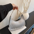 Elegante borsa baguette argento a motivo serpente con catena dorata a forma di mezzaluna - Argento