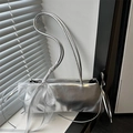Sac sous le bras argenté minimaliste avec poignée ondulée et nœud en dentelle - Argent