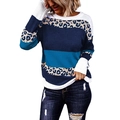 Gestreepte gebreide trui met luipaardprint in blauw en wit, ontspannen pasvorm - S / Blauw Luipaard