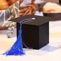 Scatola regalo a tocco accademico nero opaco con nappa in seta blu per festa di laurea - S685# Scatola Nera + (nappa Blu) + Fibbia Bianca
