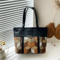 Damen Shopper-Tasche mit 3D-Geometriemuster und braun-schwarzem strukturiertem Kunstleder - 3D-Geometrisches Patchwork (Style 2)