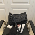 Borsa sottobraccio nera motivo serpente con cerniera argento e pelle sintetica - Nero