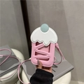Borsa a tracolla rosa a forma di gelato con design traforato per cellulare da donna - Rosa