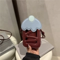Mini borsa per cellulare a forma di gelato con design bordeaux e azzurro color block - Rosso