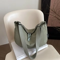 Sac bandoulière en nylon vert clair en forme de croissant avec sangle réglable et zip - Vert