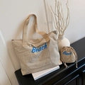 Set borsa tote beige crema con ricamo Beach blu e mini pochette a coulisse coordinata - Kaki