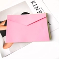 Retro multi-color kraft paper envelopes in pink, yellow and cyan for invitations - Pink / 12.5x17.9cm