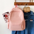 Minimalistischer rosa Rucksack mit feiner Gitterstruktur und großer Fronttasche - Ohne Anhänger / Rosa