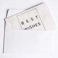 Minimalistische Marmor-Grußkarte mit Best Wishes Aufdruck und weißem Umschlag - BEST WISHES (377#best wishes)