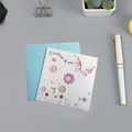 Carte de vœux ajourée avec texte Thinking of You et enveloppe bleu clair - Style Papillon Amour Fleur (313)