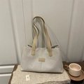 Borsa tote minimalista in tela beige con spalline e dettagli in pelle kaki - Cachi