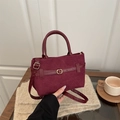 Bolso tipo cubo vintage burdeos mate con asa superior y bandolera para mujer - Rojo