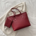 Ensemble sac cabas en similicuir bordeaux avec pochette assortie et fines lanières - Rouge